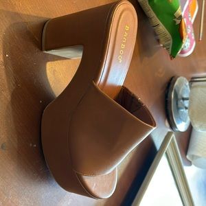 Nwot bamboo clogs